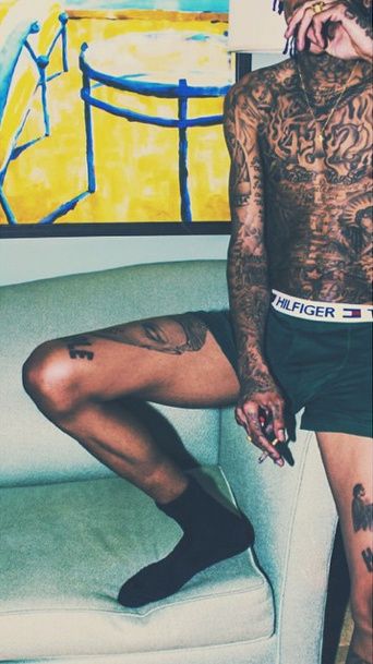 Nerdy girl with glasses porn Wiz khalifa shocking ex tape scandal post divorce with amber rose